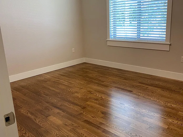 4205 W 6th St — Photo 15