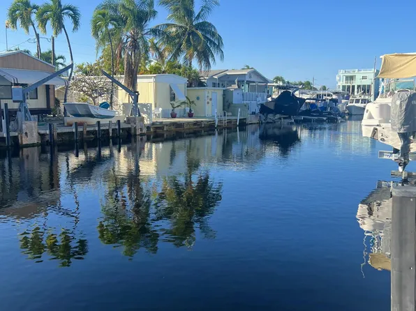 8 Grassy Rd, Key Largo, FL 33037