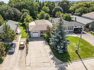 43 Railway St, Vaughan, ON L6A1P7