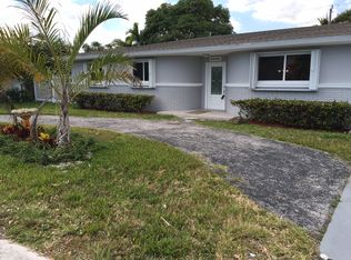 5340 SW 87th Ave, Miami, FL 33165