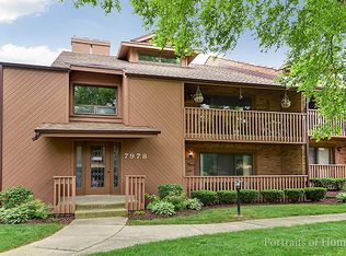 7978 Garfield Ave APT 205, Burr Ridge, IL 60527