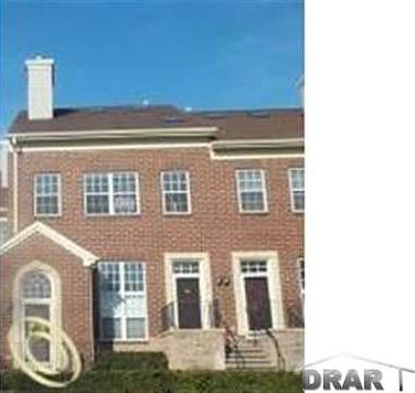 1st image of 2882 Van Alstyne St #27