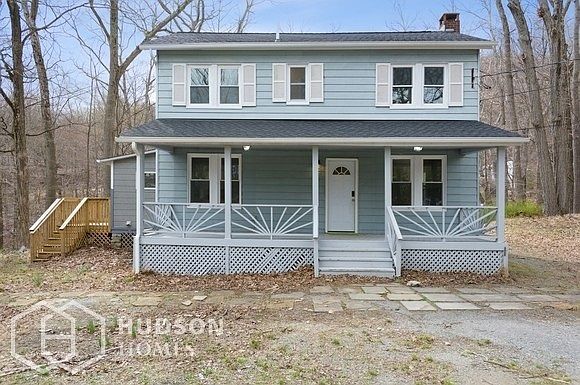 1st image of 143 Canterbury Dr