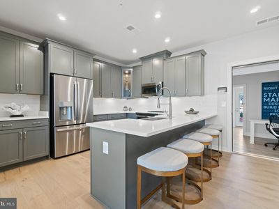 218A Park Central Ter, Manassas, VA, 20111