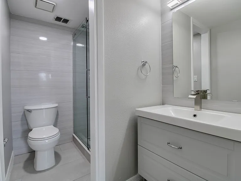 1054 Lotus Cove Ct #612 — Photo 11