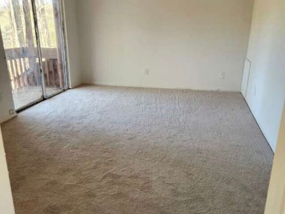 5th image of 2565 Terrace Trl