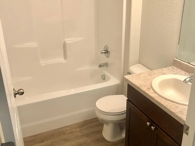 6346 Yellowstone Rd — Photo 9