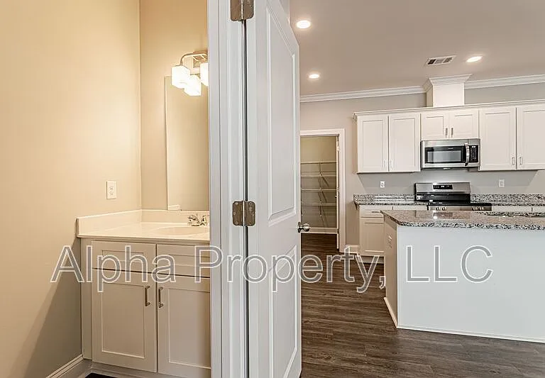 14 Alderly Way — Photo 5