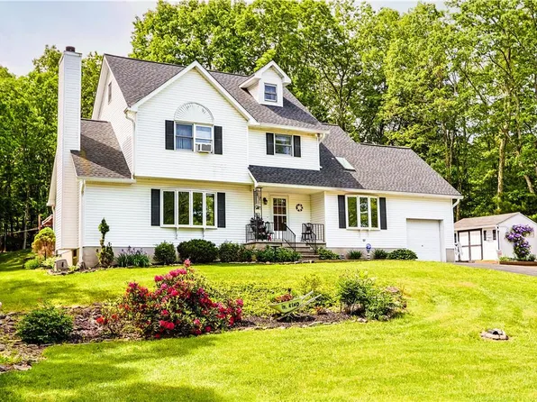 252 Woods Xing, Saylorsburg, PA 18353