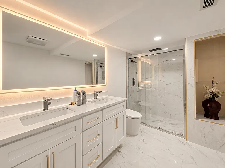 18800 Soundview Dr NW — Photo 37