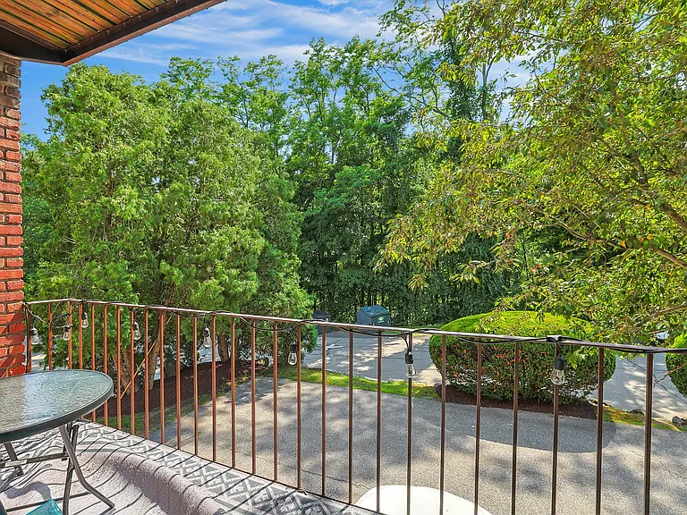 205 Old Mill Rd — Photo 19