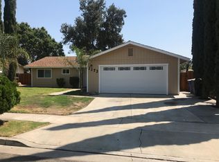 1173 Sparrow Dr, Hanford, CA 93230