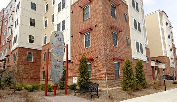 2nd image of 51 Storrs St APT 206
