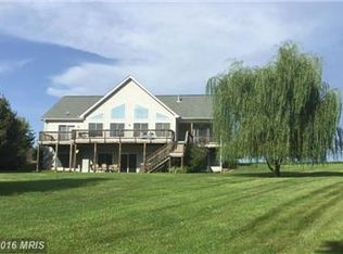 125 Lake Ct, Bumpass, VA 23024