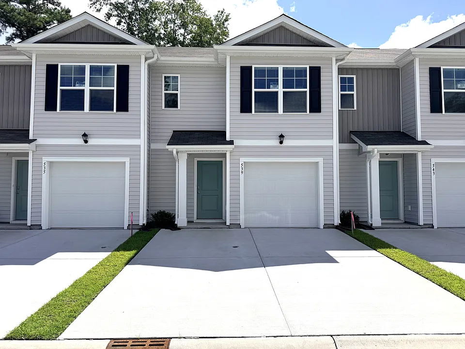 539 Gemstone Blvd