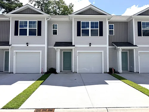 539 Gemstone Blvd Photo 1