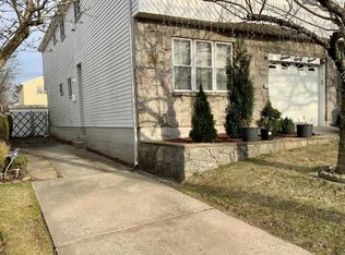 767 Woolley Ave #1, Staten Island, NY