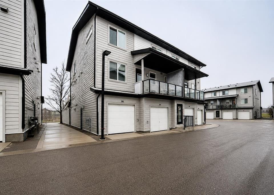 1st image of 245 E Redstone Walk NE #202