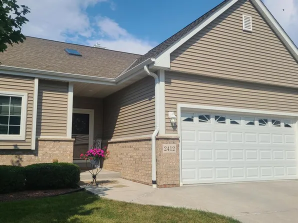 2412 Stoney LANE, Grafton, WI 53024
