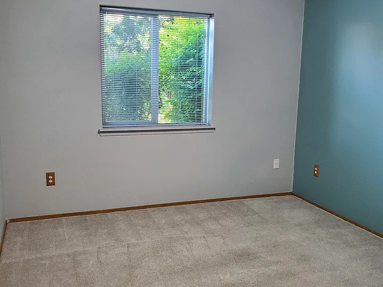 1639 Main St #101 — Photo 19