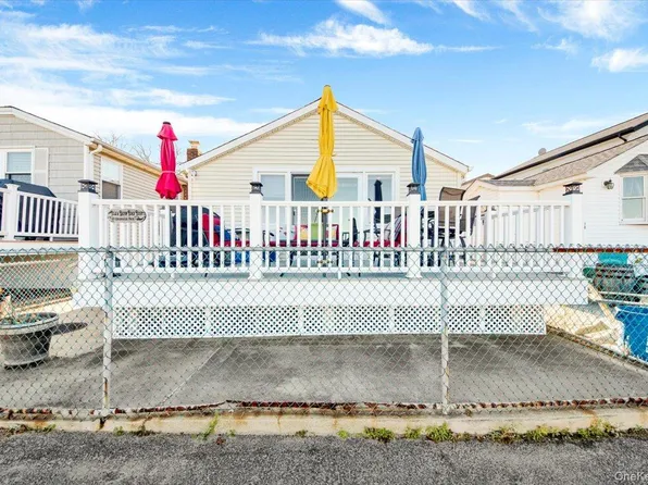 6 Edgewater Park #6D, Bronx, NY 10465