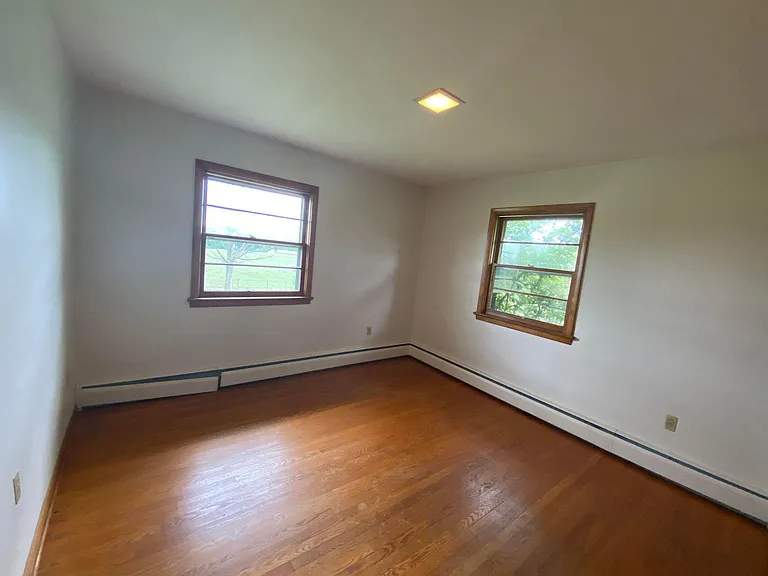 12118 Greencastle Pike — Photo 14