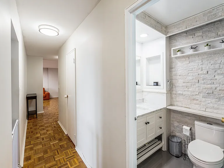 300 Winston Dr #318 — Photo 24