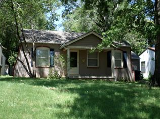 3118 SW Dorr St, Topeka, KS 66604