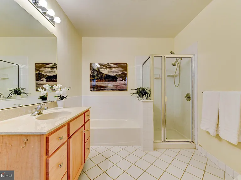 100 Middlesex Blvd #211 — Photo 24