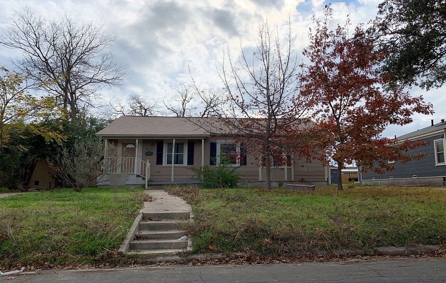1st image of 312 Meredith Dr