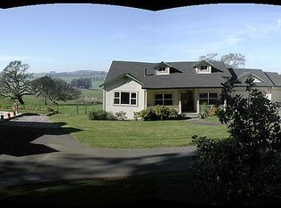 240 Valley View Dr, Petaluma, CA 94952