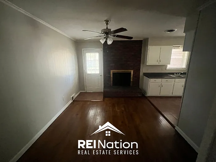 3 bed, 1.5 bath, 1194 sqft, $1,395 — Photo 4