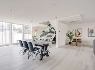 1446 W 37th St, Los Angeles, CA 90018