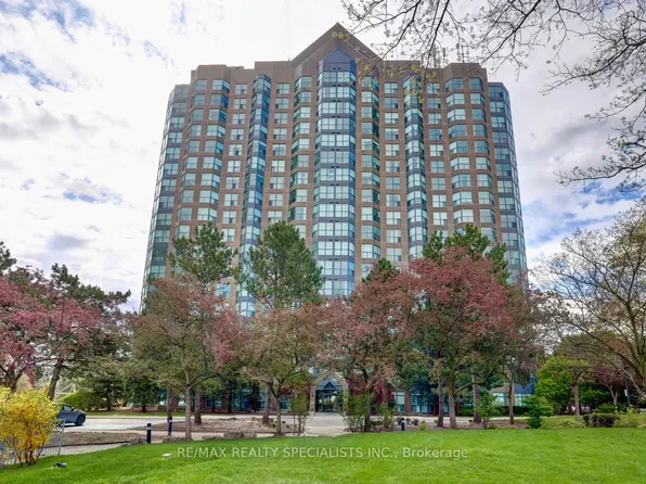 2177 Burnhamthorpe Rd W, Mississauga, ON