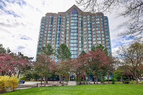 2177 Burnhamthorpe Rd W Photo 1