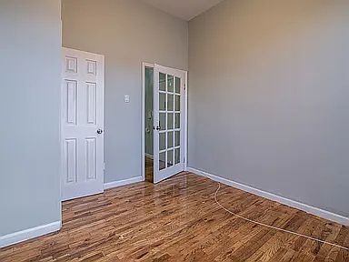4th image of 107 Troutman St #1AA