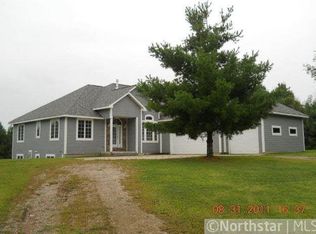 1017C 20th St, Clayton, WI 54004