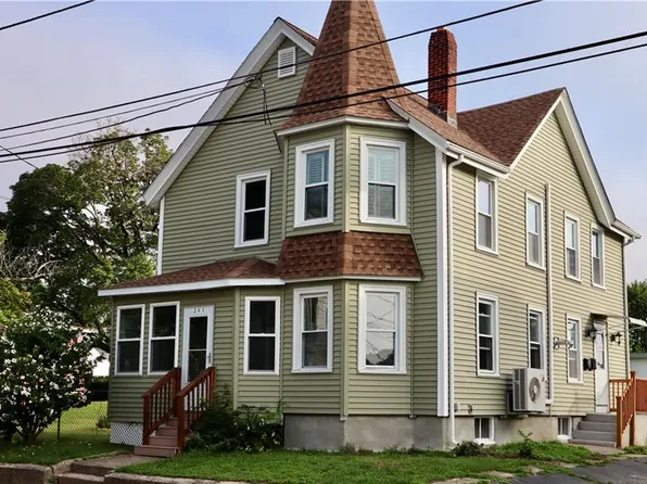 205 Morris Ave, Pawtucket, RI 02860