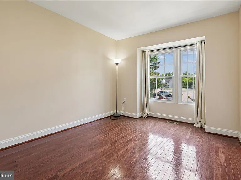 17 Ruddington Ct — Photo 47
