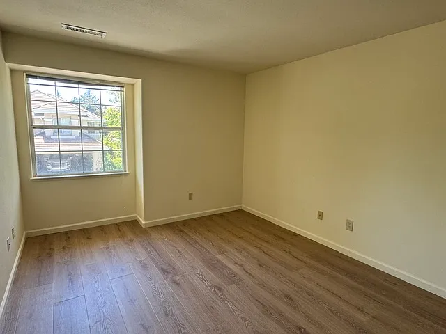24115 Mallard Ct — Photo 14