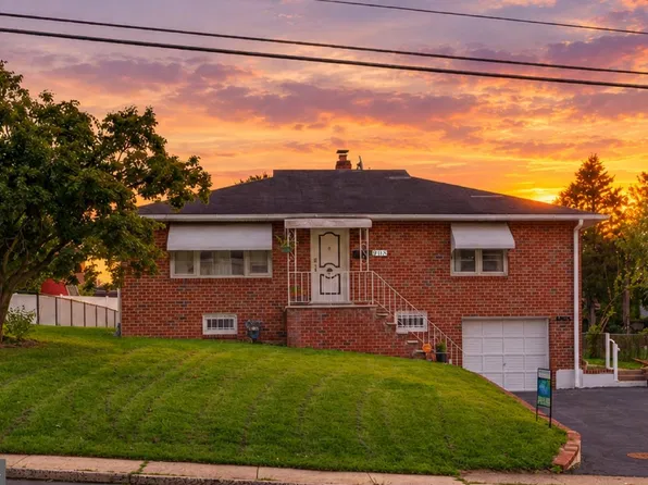 908 New Hope St, Norristown, PA 19401