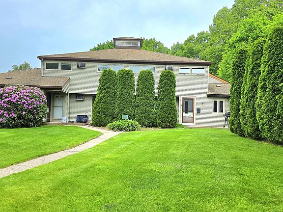 3rd image of 165 South Street #6