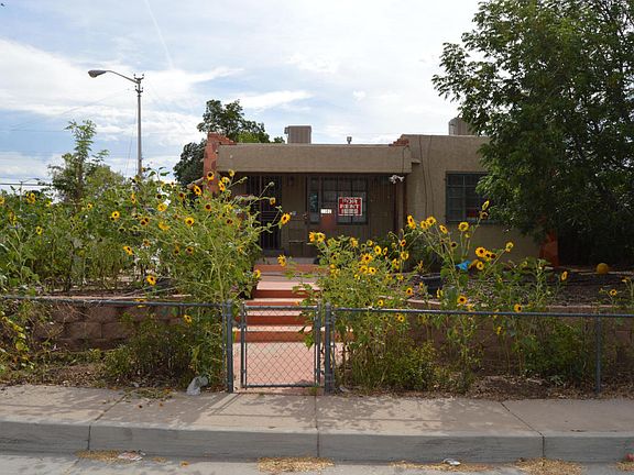 3rd image of 1100 Buena Vista Dr SE