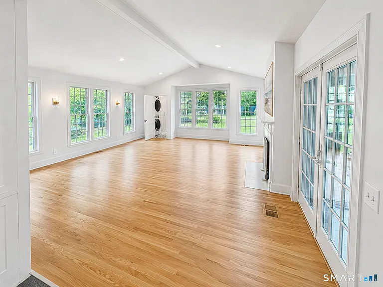 222 Sunnieholme Dr — Photo 5