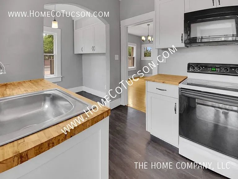 1401 N Camilla Blvd — Photo 12