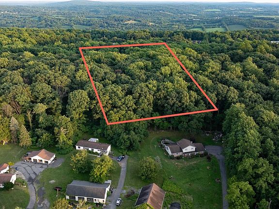 4th image of 2620 Banko Ln