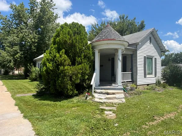 300 1st St, Monroe City, MO 63456