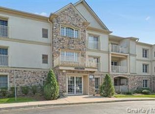 24 N De Baun Avenue #303, Suffern, NY 10901