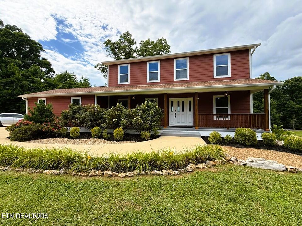 1st image of 251 Topaz Ln