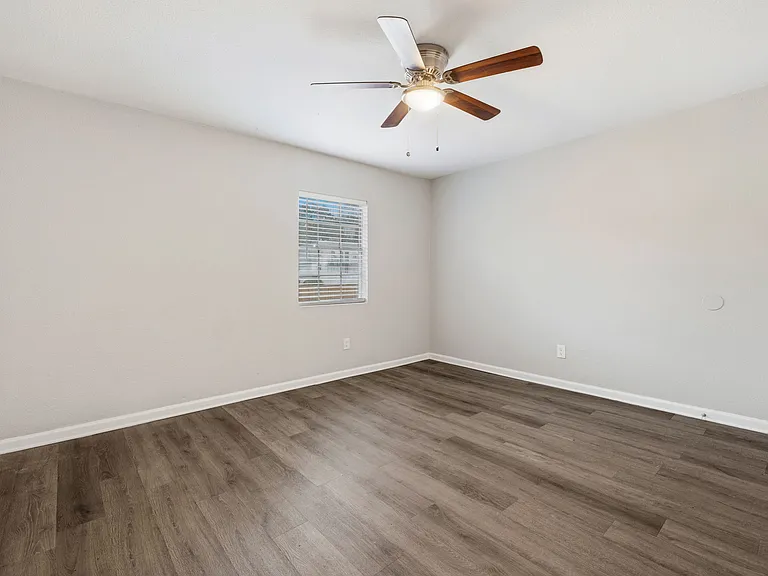 Residences at Overlook — Photo 59